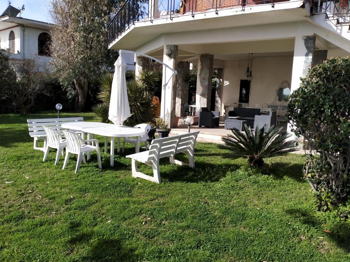 Sant'Agata  Villa Sullo Stretto מראה חיצוני תמונה